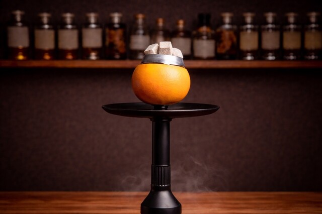 Hookah on apple/grapefruit
